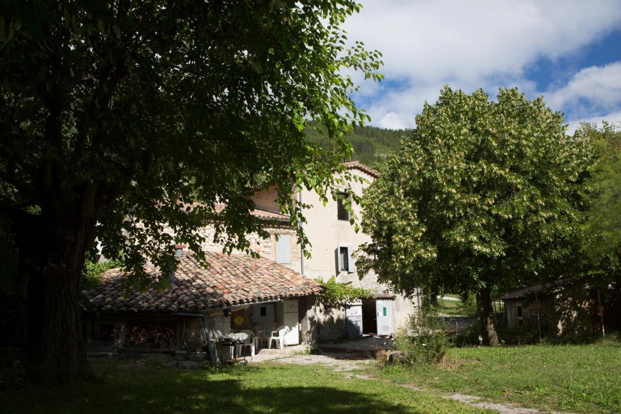 Bed and Breakfast le moulin à Pradelle Extérieur photo