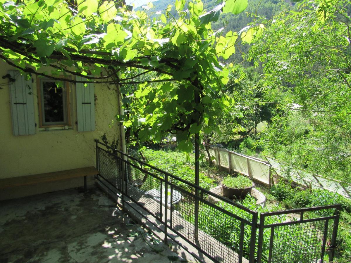 Bed and Breakfast le moulin à Pradelle Extérieur photo